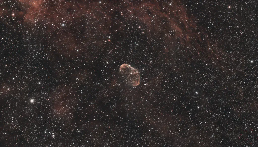 amateur astrophoto of the Crescent Nebula