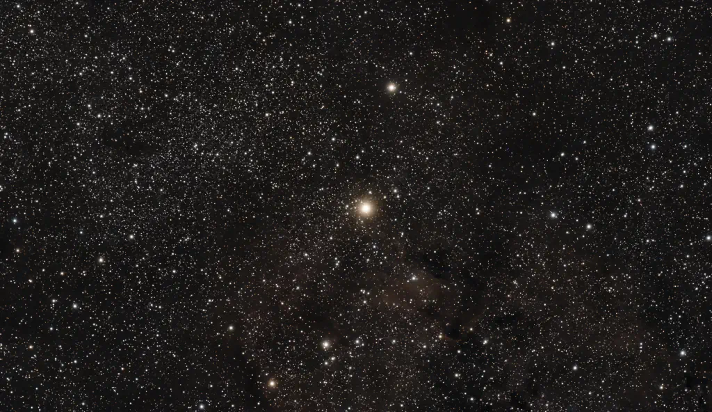 amateur astrophoto of the Garnet Star