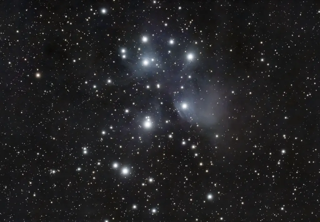 amateur astrophoto of the Pleiades